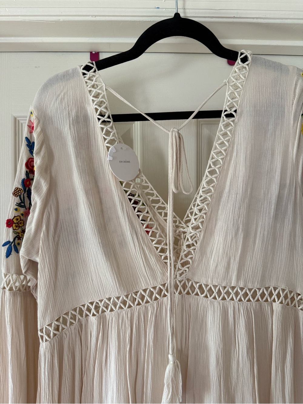 En Crème Boho Embroidered V-Neck Tunic Dress in Cream with Multicolor Floral - Picture 8 of 11